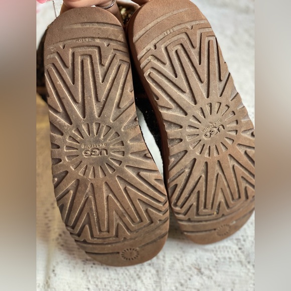 UGG Women’s Limited Edition tall Exotic Cheetah/ Sequin Print Boots. 😍 🐆 - Picture 8 of 8